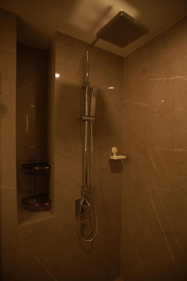 Huahin Dusitd2 Residences, Apartments Near Beach Bagian luar foto